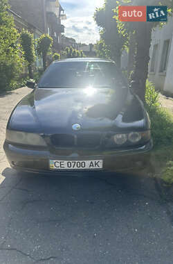 Седан BMW 5 Series 2000 в 