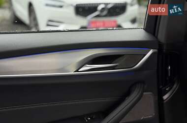 Седан BMW 5 Series 2020 в 
