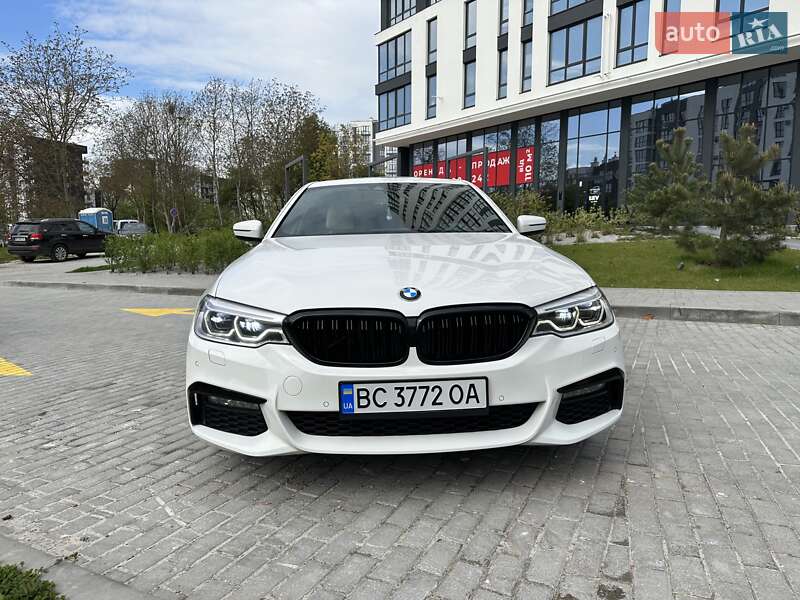 Седан BMW 5 Series 2019 в Львове