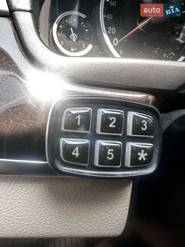 Седан BMW 5 Series 2016 в Киеве фото 15 Седан BMW 5 Series 2016 в Киеве