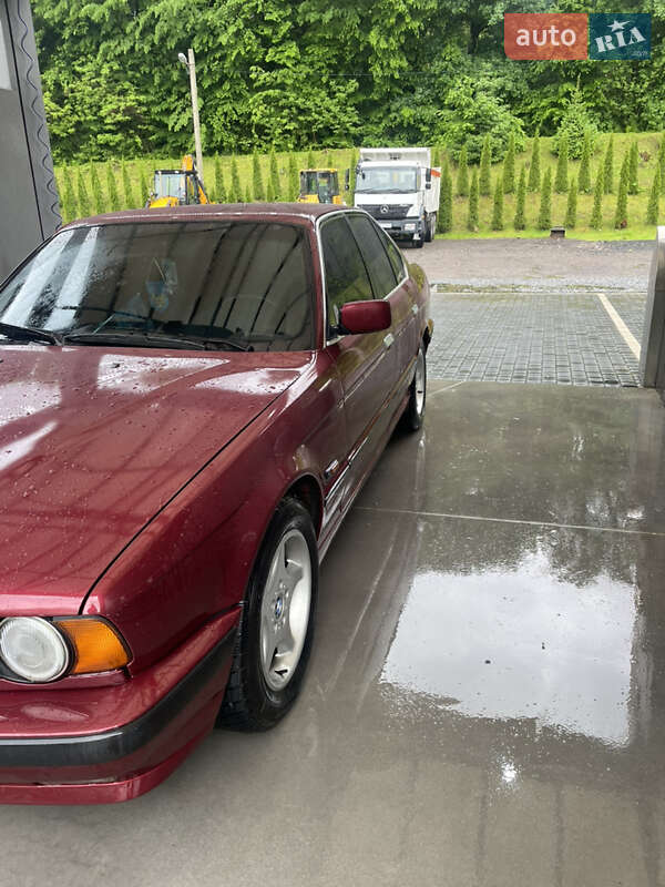 Седан BMW 5 Series 1995 в Бобрке