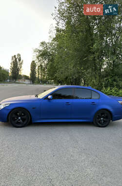 Седан BMW 5 Series 2004 в 