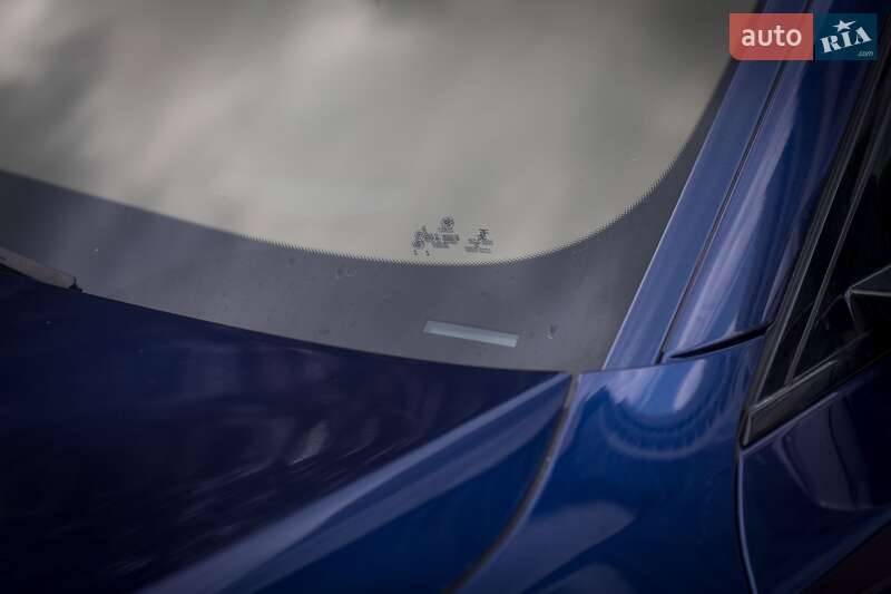 Седан BMW 5 Series 2018 в Киеве