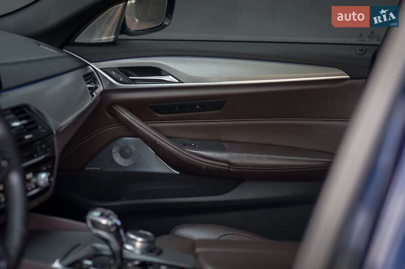 Седан BMW 5 Series 2018 в Киеве