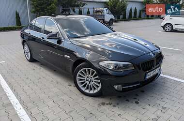 Седан BMW 5 Series 2010 в Виннице