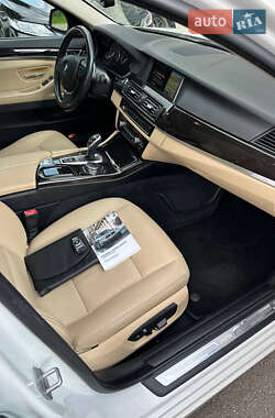 Седан BMW 5 Series 2015 в 
