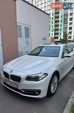 Седан BMW 5 Series 2015 в 