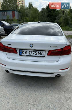 Седан BMW 5 Series 2017 в 