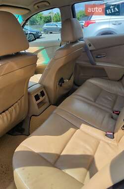 Седан BMW 5 Series 2004 в 