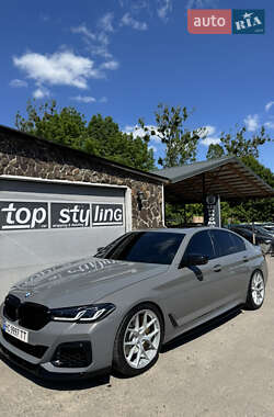 Седан BMW 5 Series 2021 в Львове