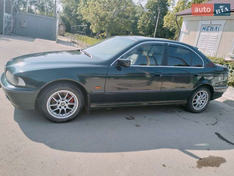 BMW 5 Series 1998