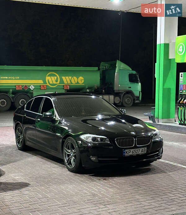 BMW 5 Series 2011