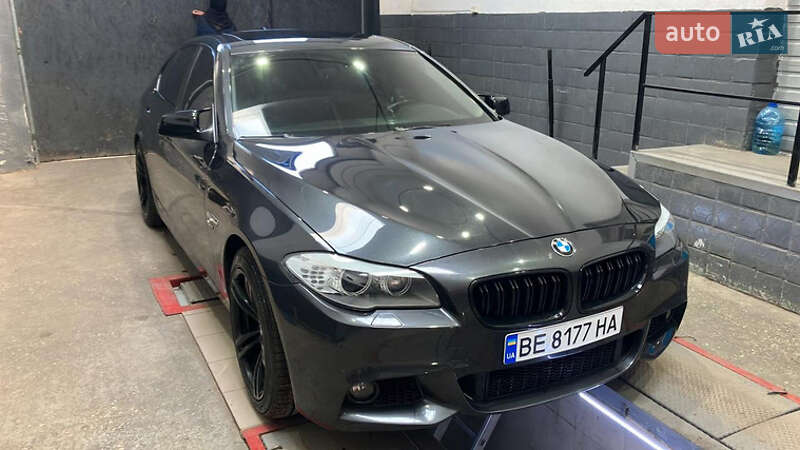 BMW 5 Series 2011