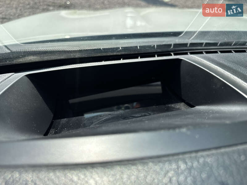 Седан BMW 5 Series 2013 в Лубнах фото 67 Седан BMW 5 Series 2013 в Лубнах