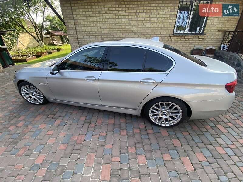 Седан BMW 5 Series 2015 в Киеве фото 5 Седан BMW 5 Series 2015 в Киеве
