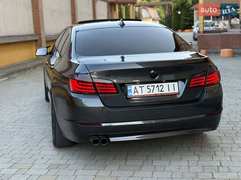 Седан BMW 5 Series 2011 в Коломые