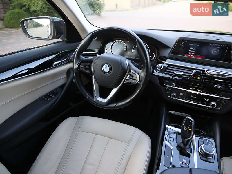 Седан BMW 5 Series 2018 в Луцке