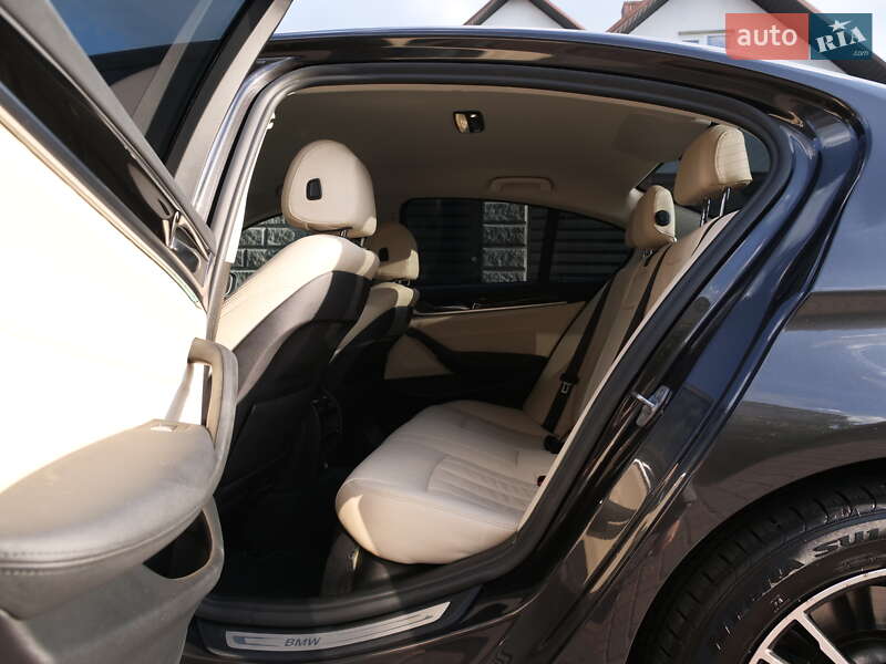 Седан BMW 5 Series 2018 в Луцке