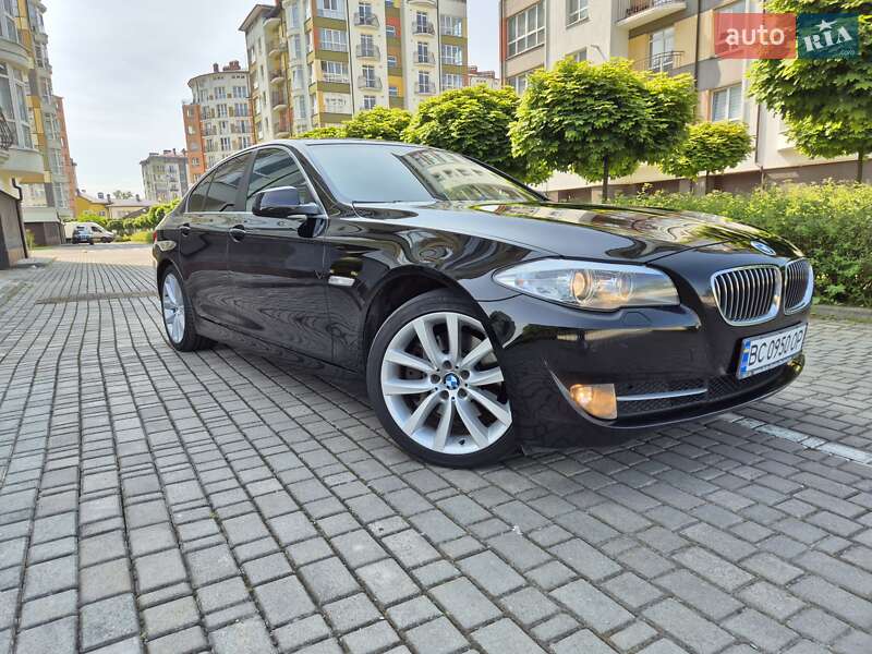 Седан BMW 5 Series 2013 в Ивано-Франковске