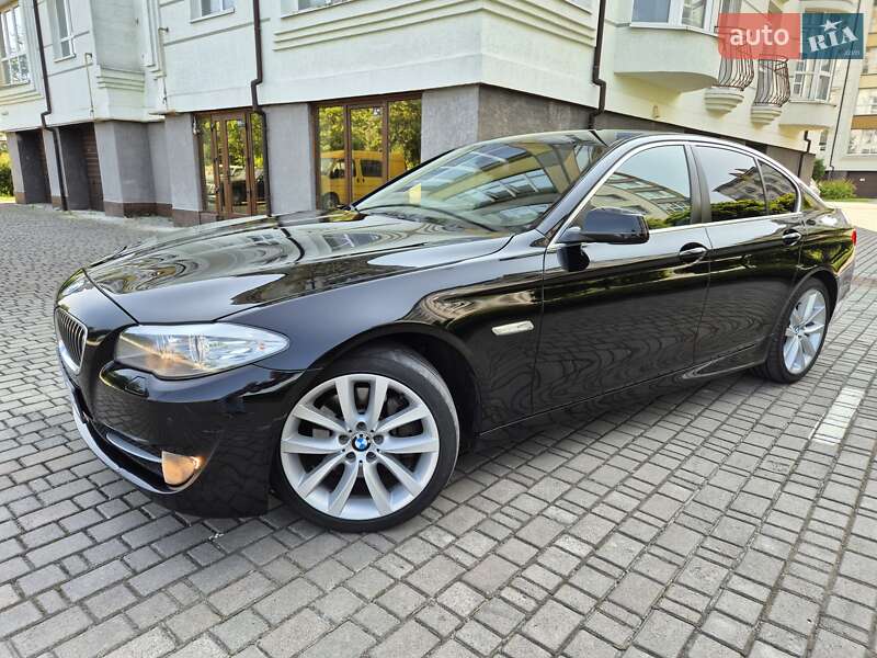 Седан BMW 5 Series 2013 в Ивано-Франковске