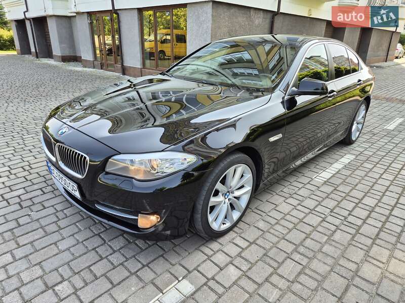 Седан BMW 5 Series 2013 в Ивано-Франковске