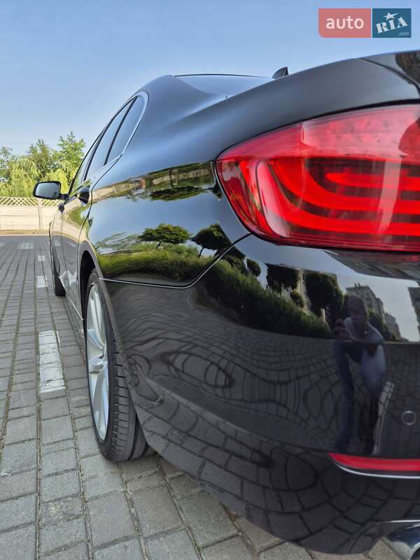 Седан BMW 5 Series 2013 в Ивано-Франковске