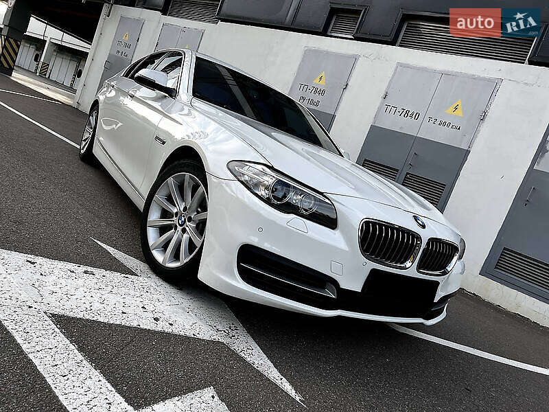 Седан BMW 5 Series 2014 в 