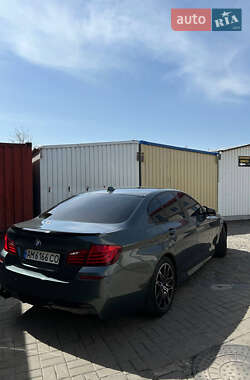 Седан BMW 5 Series 2012 в 