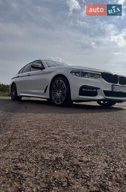 Седан BMW 5 Series 2018 в 