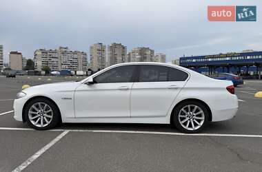 Седан BMW 5 Series 2015 в 