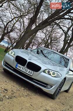 Седан BMW 5 Series 2011 в 