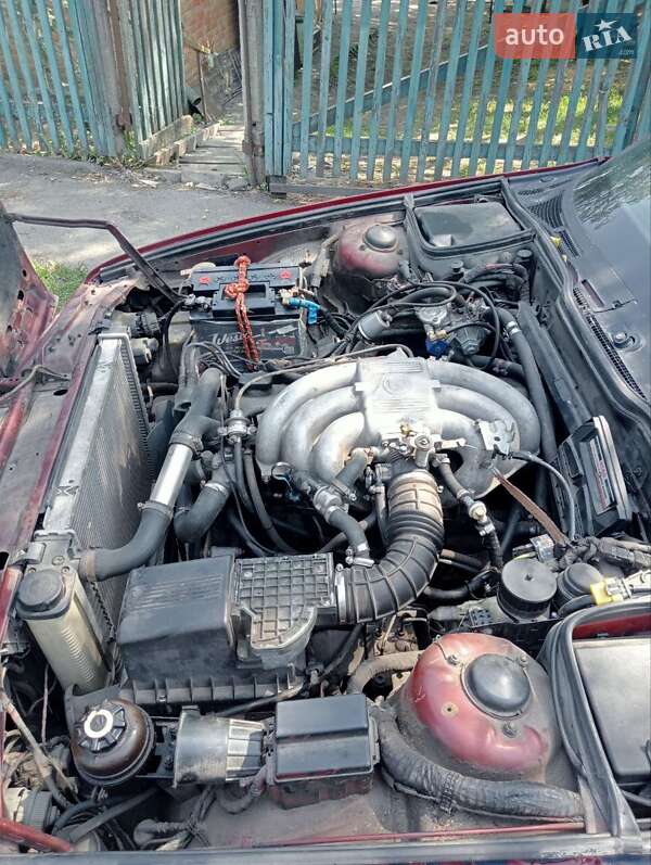 Седан BMW 5 Series 1990 в Шполе