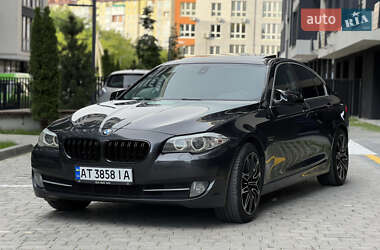 Седан BMW 5 Series 2010 в 