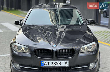 Седан BMW 5 Series 2010 в 
