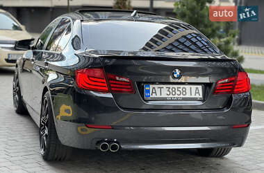 Седан BMW 5 Series 2010 в 