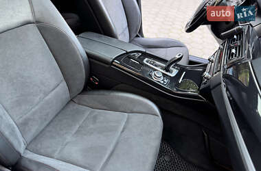 Седан BMW 5 Series 2010 в 