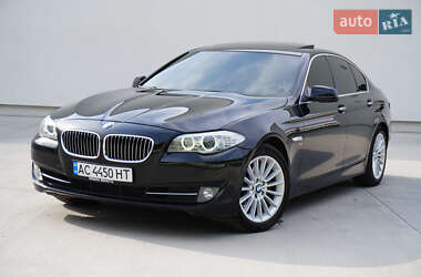 Седан BMW 5 Series 2011 в 
