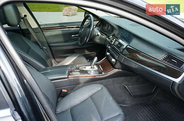 Седан BMW 5 Series 2011 в 