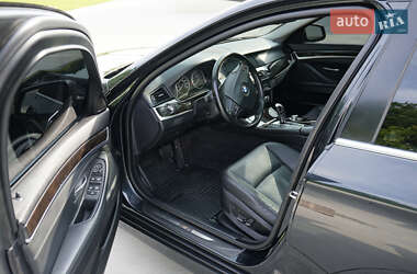 Седан BMW 5 Series 2011 в 