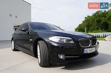 Седан BMW 5 Series 2011 в 