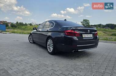 Седан BMW 5 Series 2011 в 