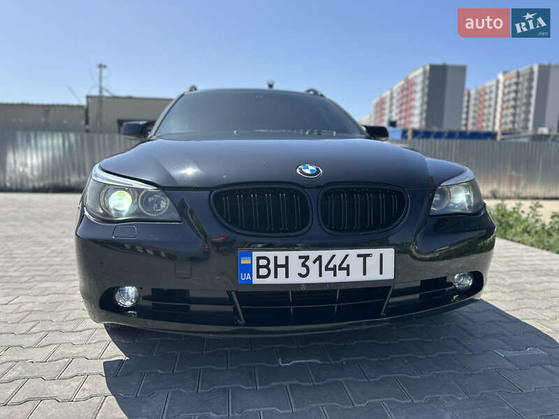 BMW 5 Series 2004