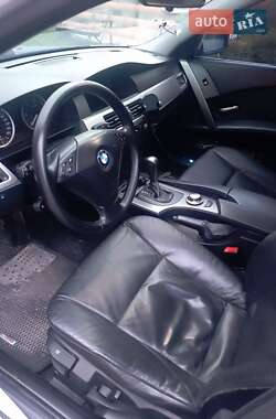 Седан BMW 5 Series 2004 в 