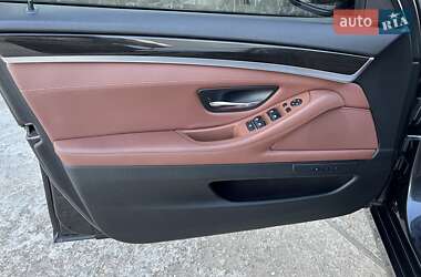Седан BMW 5 Series 2012 в 