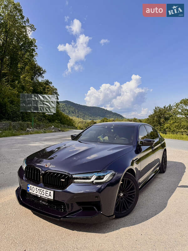 Седан BMW 5 Series 2017 в Ужгороде