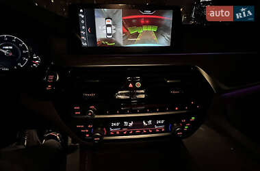 Седан BMW 5 Series 2017 в 