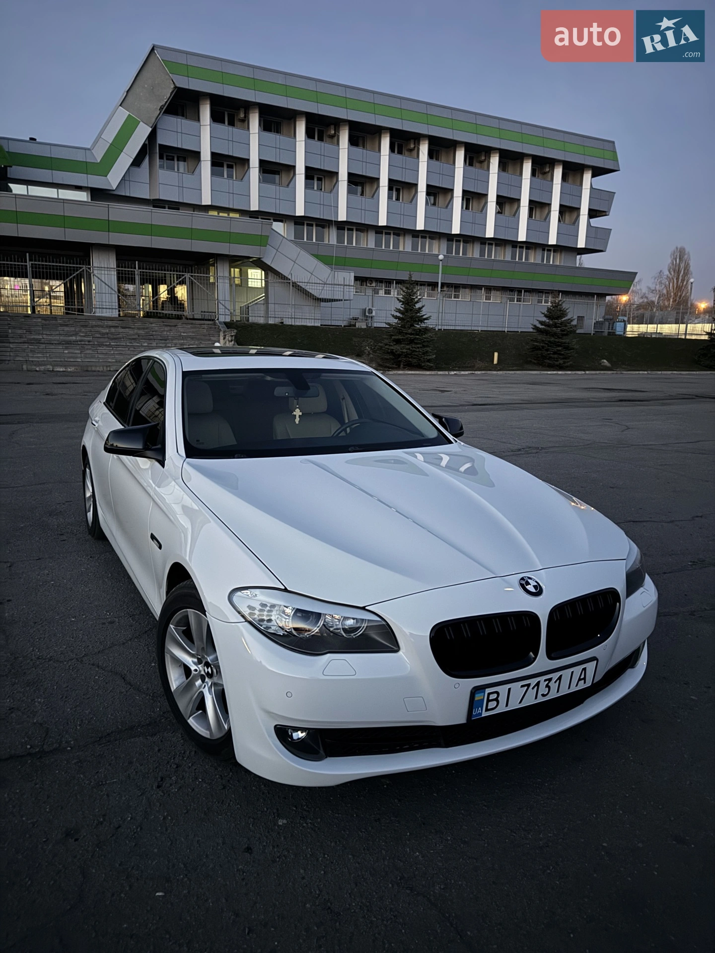 2013 BMW 5er - мініатюра 13