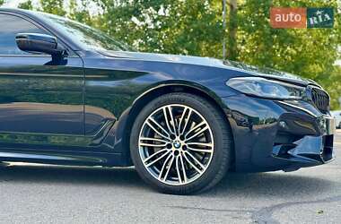 Седан BMW 5 Series 2020 в 