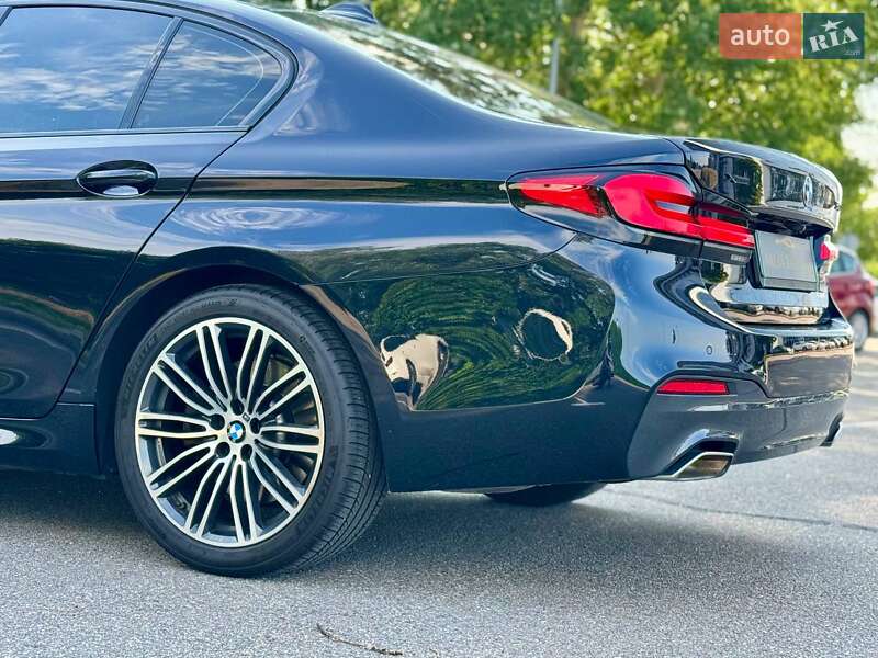Седан BMW 5 Series 2020 в Києві