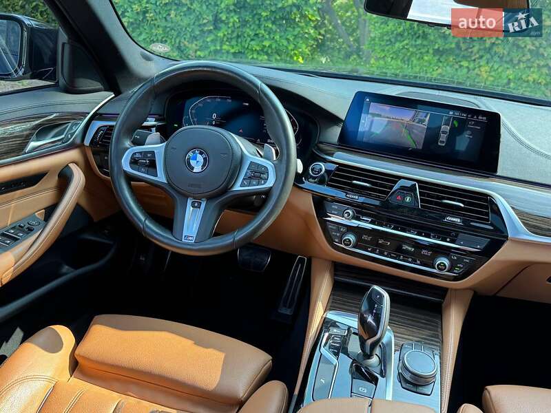 Седан BMW 5 Series 2020 в Києві